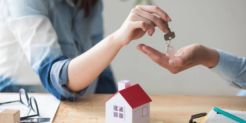 First-Time Home Buyer Guide: Mistakes to Avoid guide image