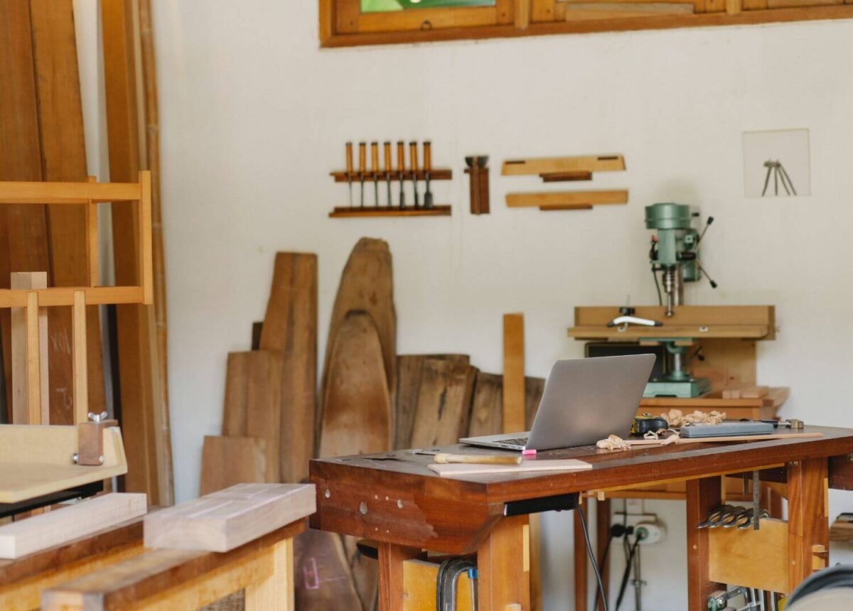 DIY Home Improvement Projects Every Beginner Can Try guide image