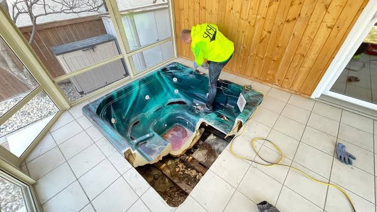 Hot Tub Removal: A Safe and Practical Guide home guide image